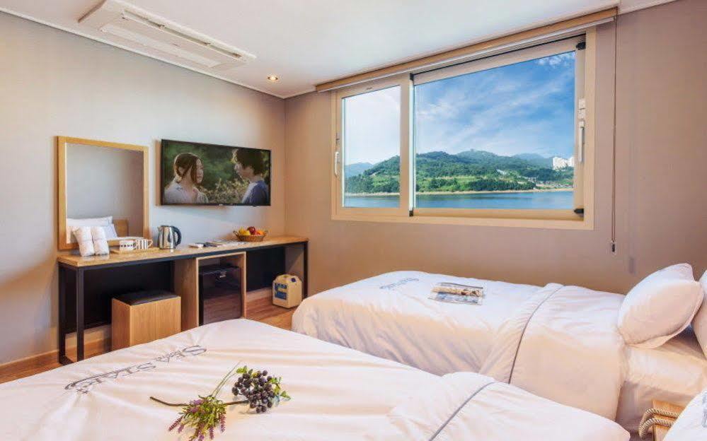 יאוסו Sea Star Hostel מראה חיצוני תמונה