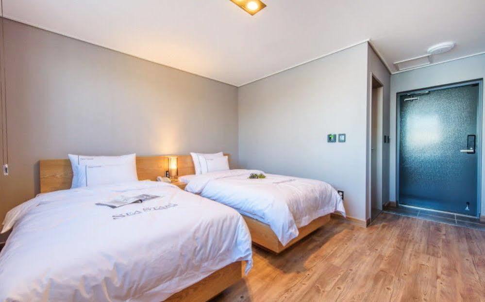 יאוסו Sea Star Hostel מראה חיצוני תמונה